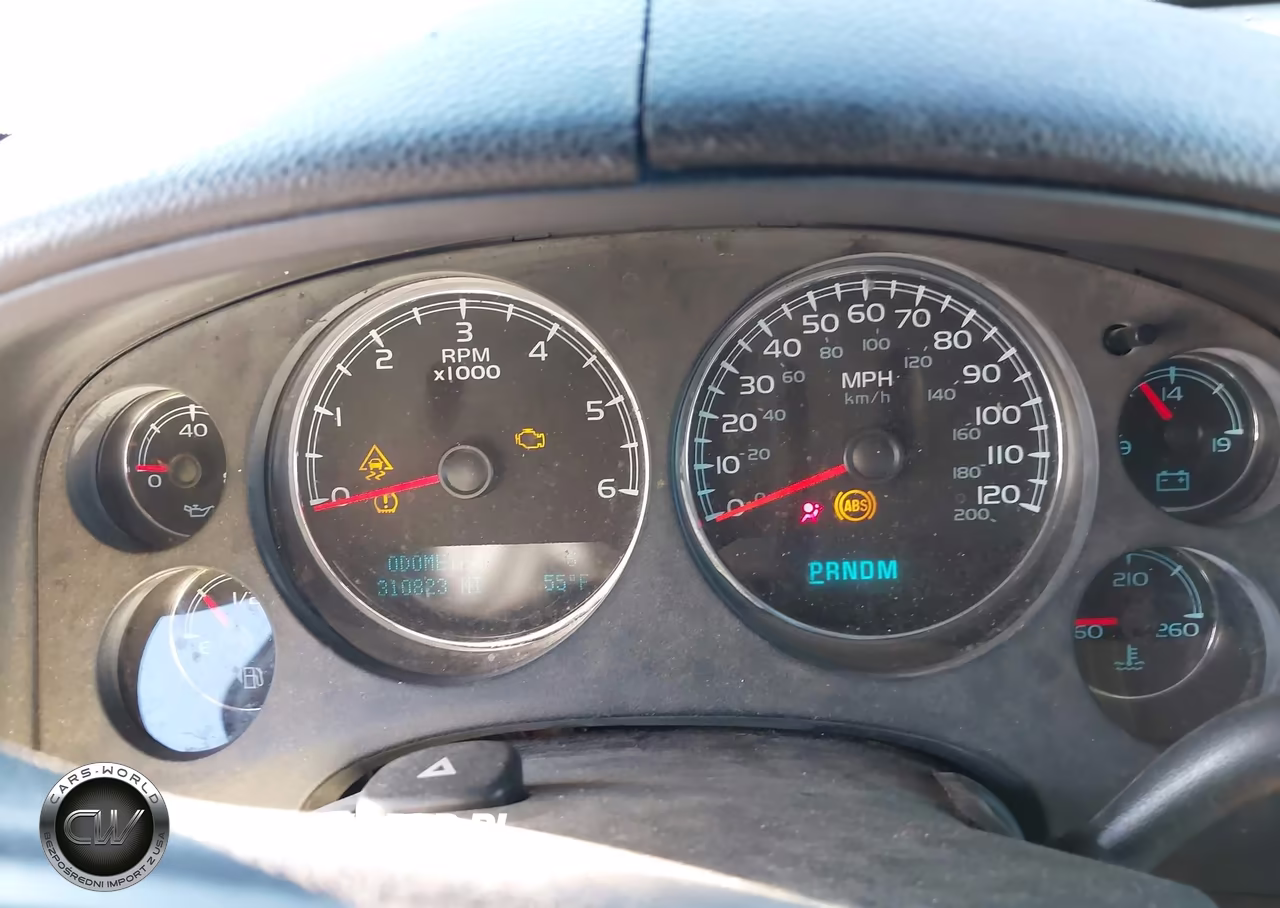 2009 Chevrolet Suburban 1500 Ls VIN:1GNFC16J49R139586 - 7