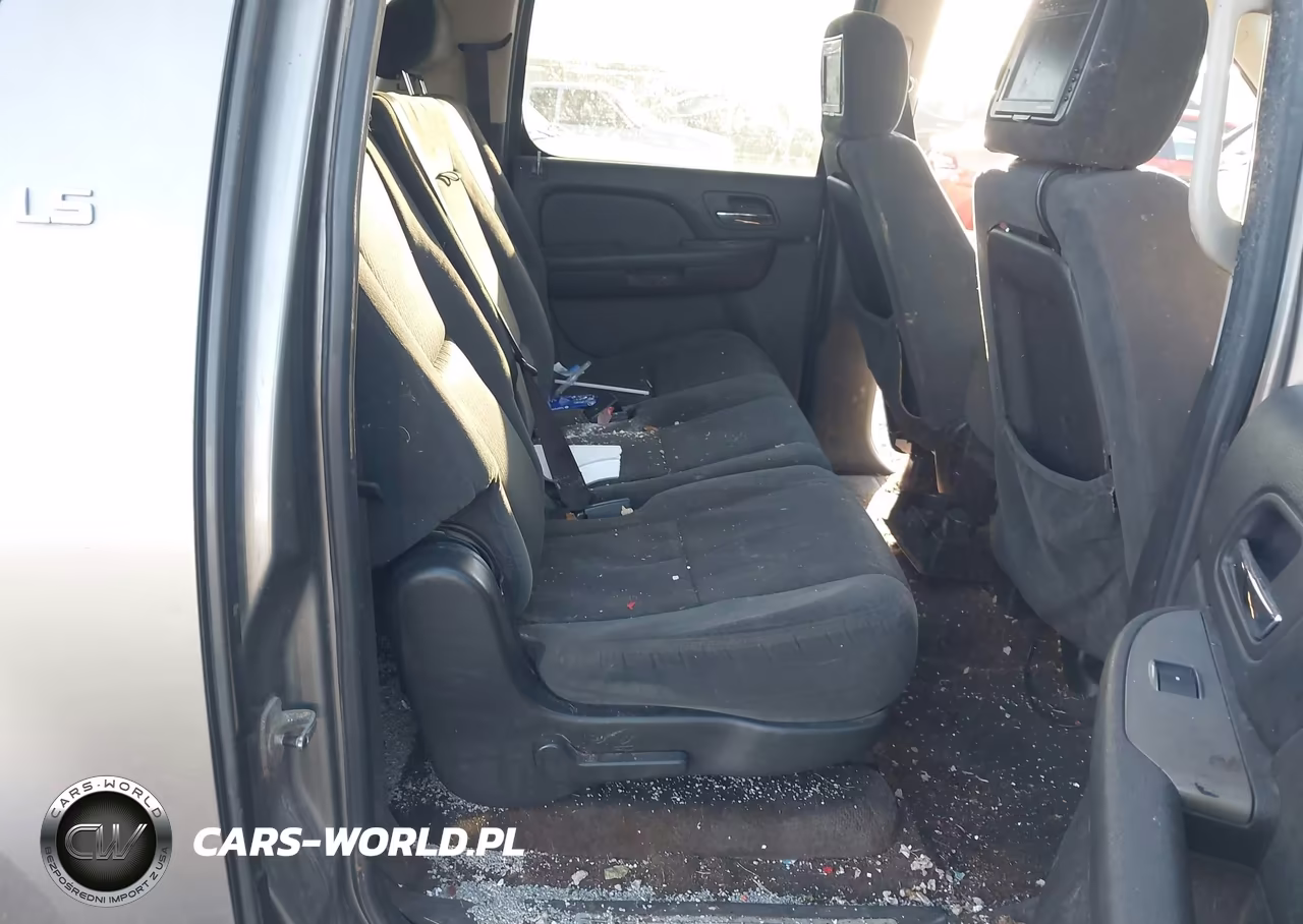 2009 Chevrolet Suburban 1500 Ls VIN:1GNFC16J49R139586 - 8