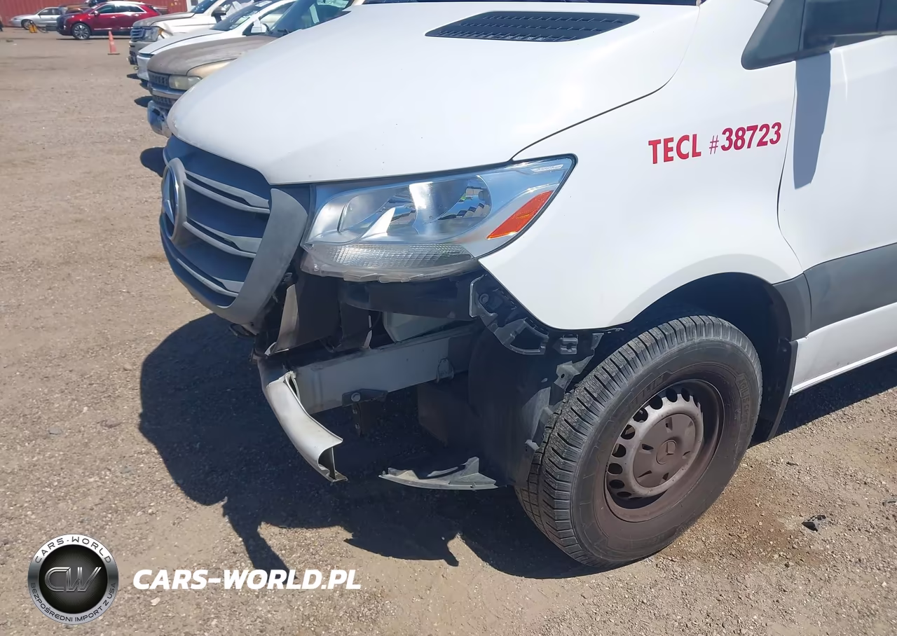 2019 Mercedes-Benz Sprinter 2500 Standard Roof V6 VIN:W1W4EBHY3KT018345 - 6