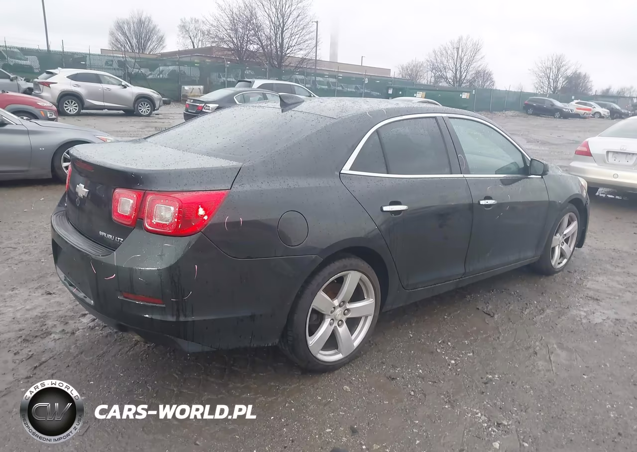 2015 Chevrolet Malibu 2Lz VIN:1G11G5SX9FF240511 - 4