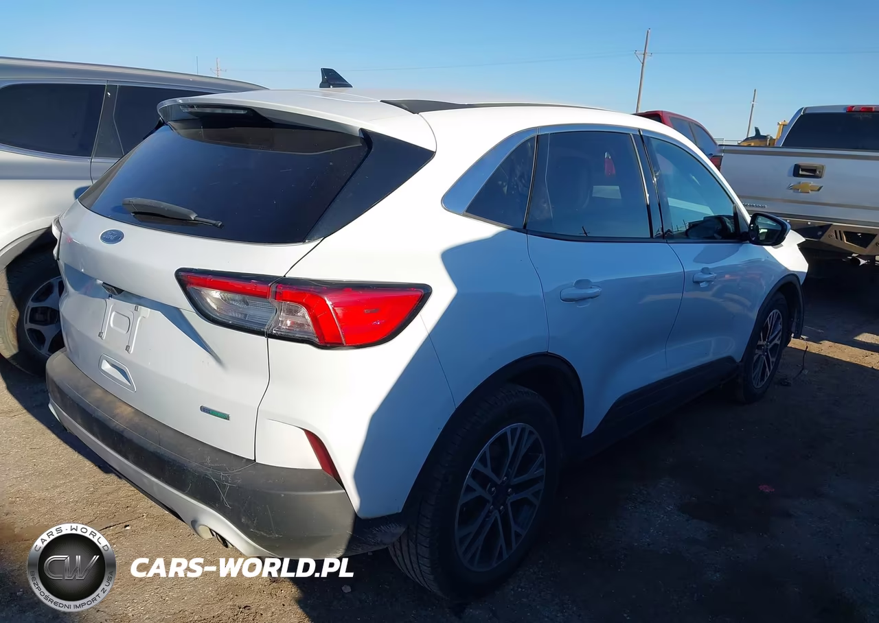 2020 Ford Escape Se VIN:1FMCU0G66LUA00749 - 4