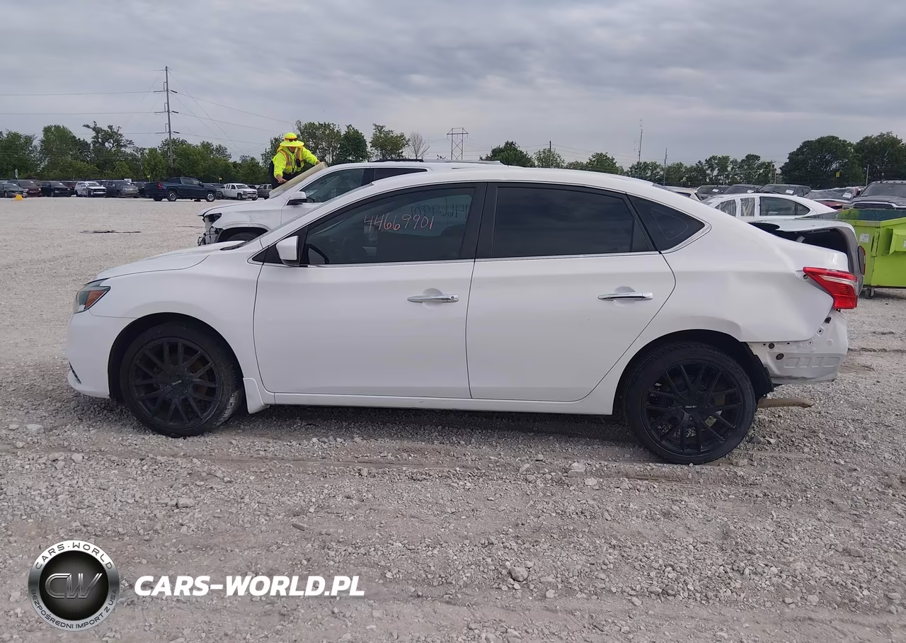 2019 Nissan Sentra S VIN:3N1AB7AP7KY456348 - 15