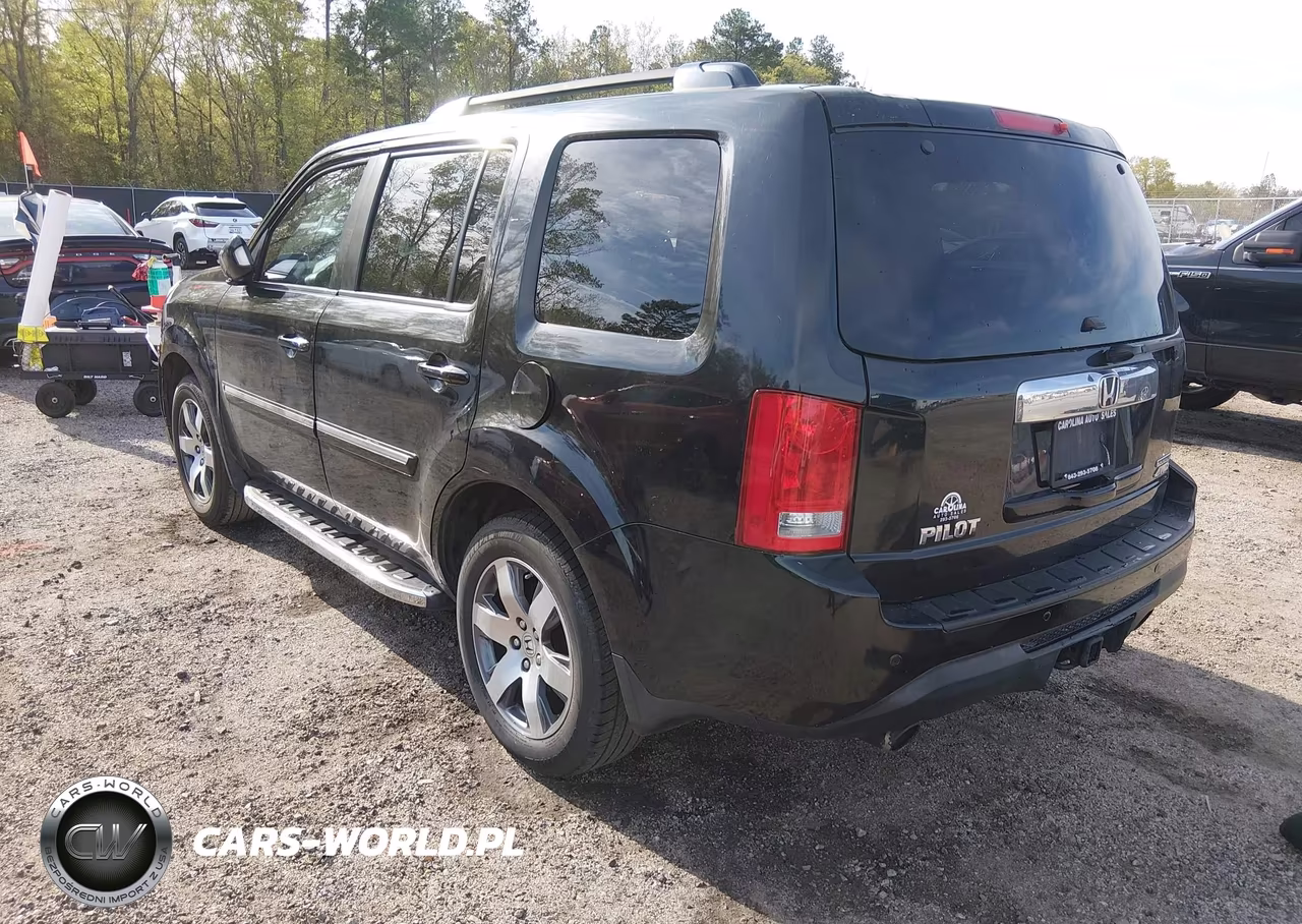 2012 Honda Pilot Touring VIN:5FNYF4H96CB030962 - 3