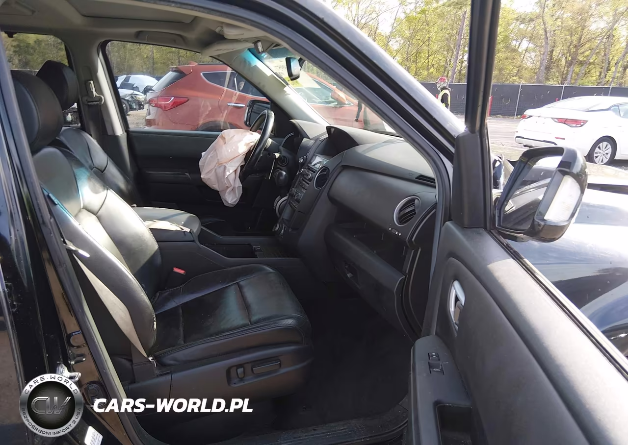 2012 Honda Pilot Touring VIN:5FNYF4H96CB030962 - 5