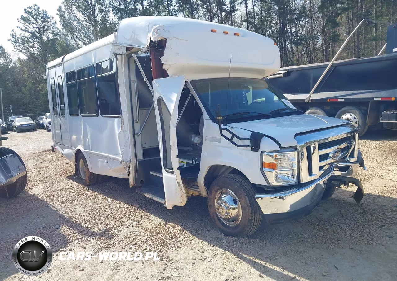 2019 Ford E-350 Cutaway