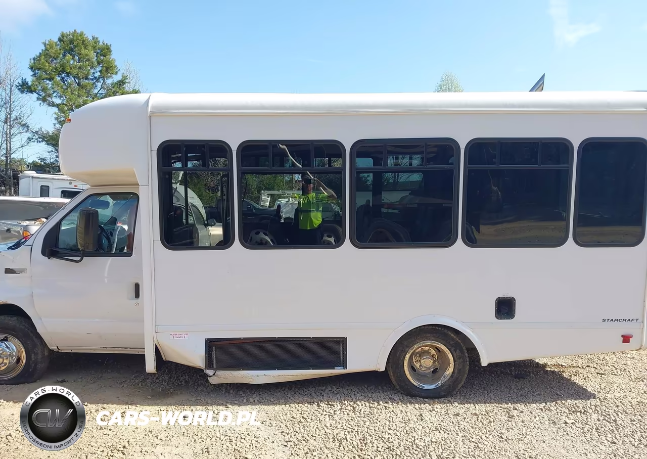 2019 Ford E-350 Cutaway VIN:1FDEE3FS6KDC47807 - 14