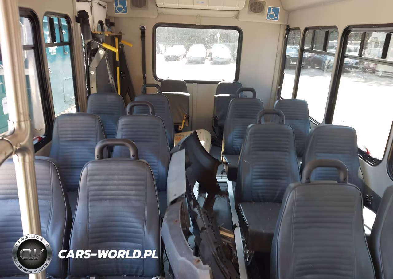 2019 Ford E-350 Cutaway VIN:1FDEE3FS6KDC47807 - 7