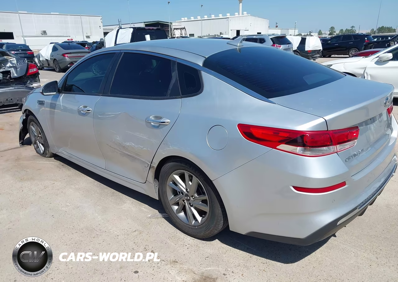 2019 Kia Optima Lx VIN:5XXGT4L34KG294068 - 3