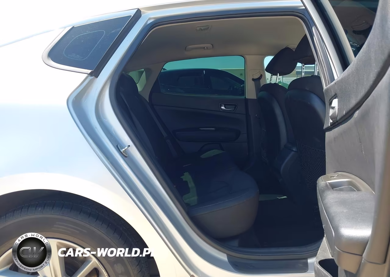 2019 Kia Optima Lx VIN:5XXGT4L34KG294068 - 8