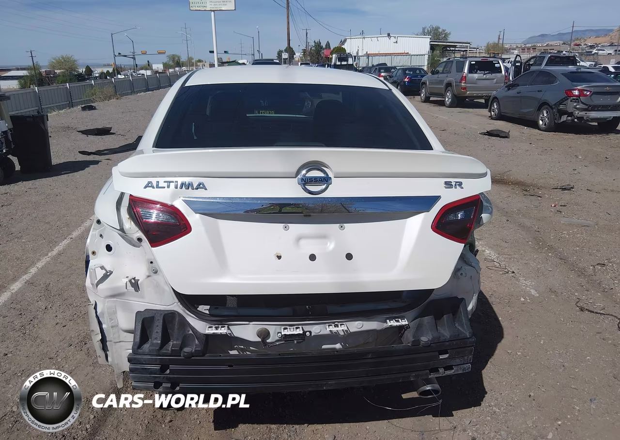 2018 Nissan Altima 2.5 Sr VIN:1N4AL3AP1JC278470 - 17