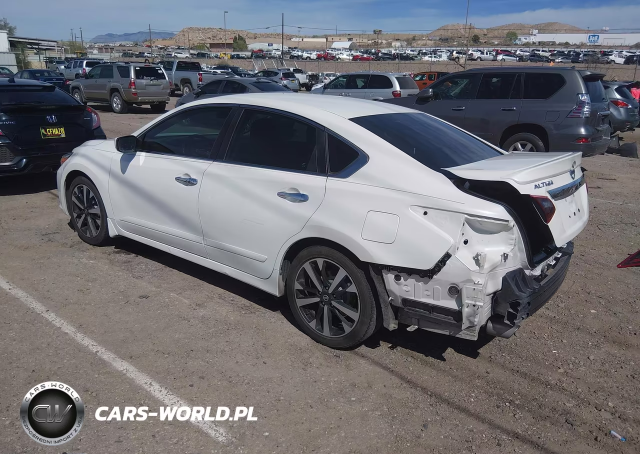 2018 Nissan Altima 2.5 Sr VIN:1N4AL3AP1JC278470 - 3