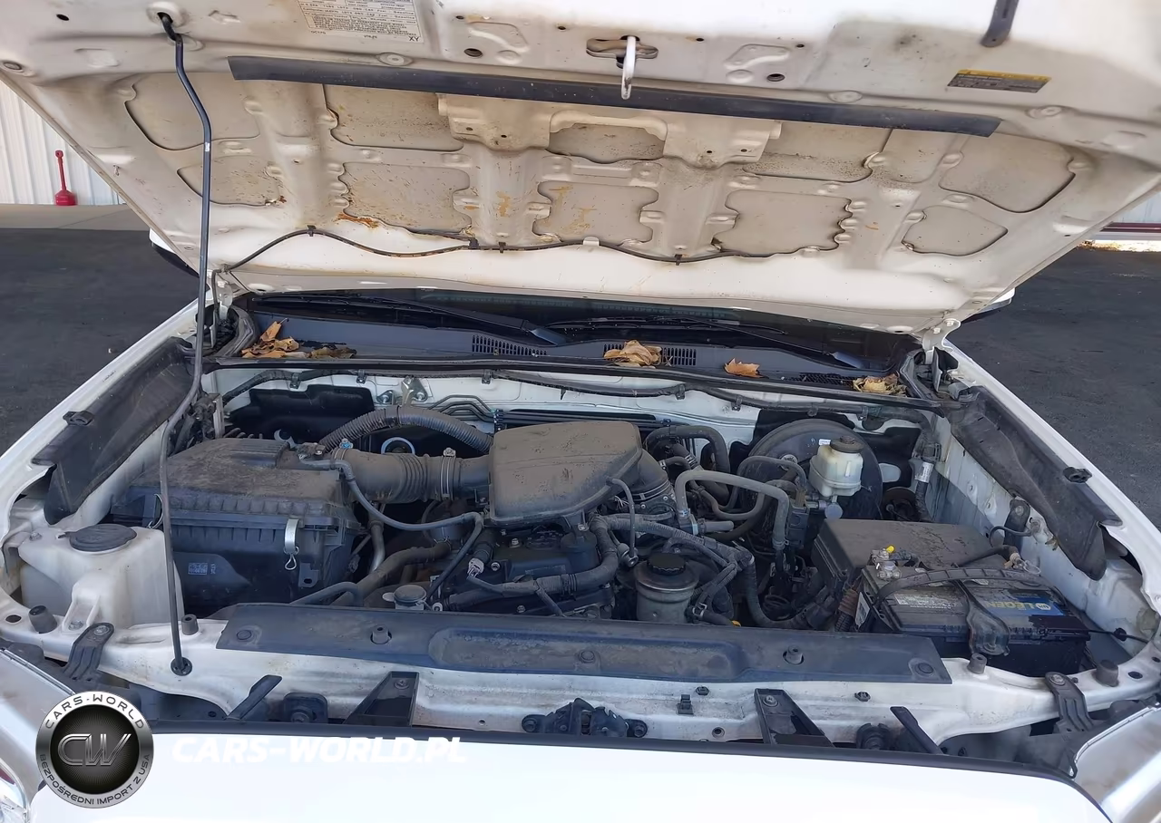 2016 Toyota Tacoma Sr5 VIN:5TFAX5GN8GX061807 - 10
