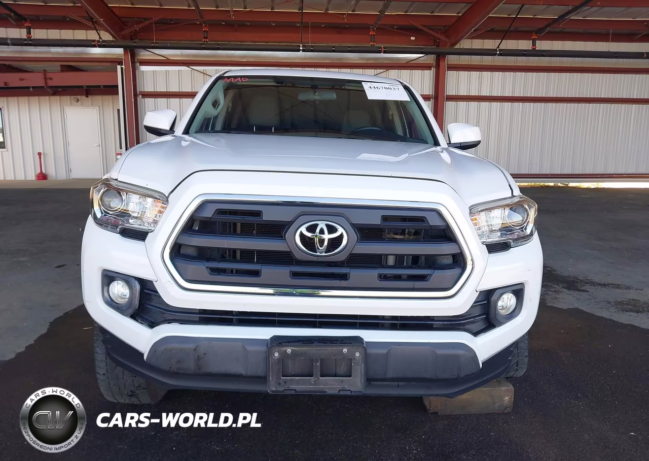 2016 Toyota Tacoma Sr5 VIN:5TFAX5GN8GX061807 - 12