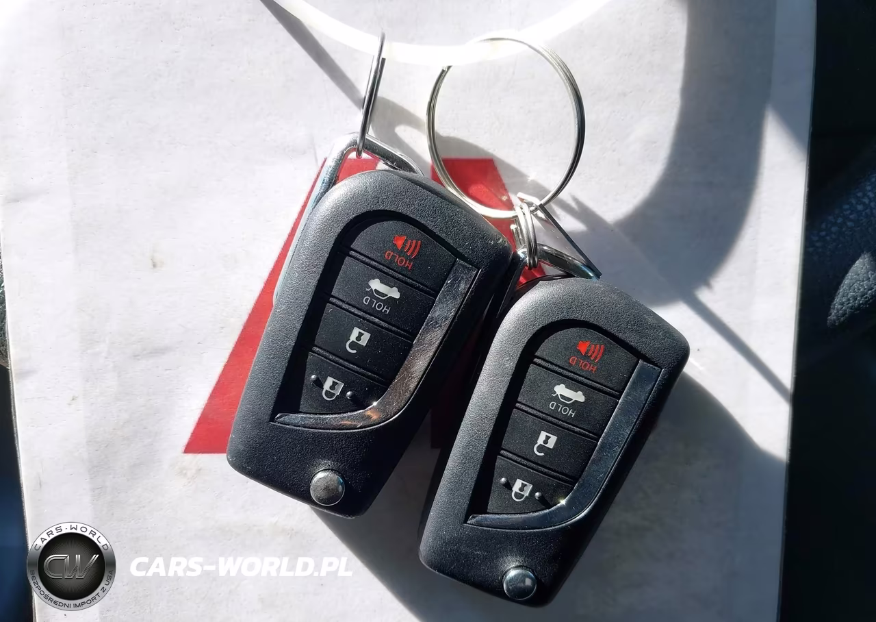 2025 Toyota Corolla Le VIN:5YFB4MDE6SP256470 - 11