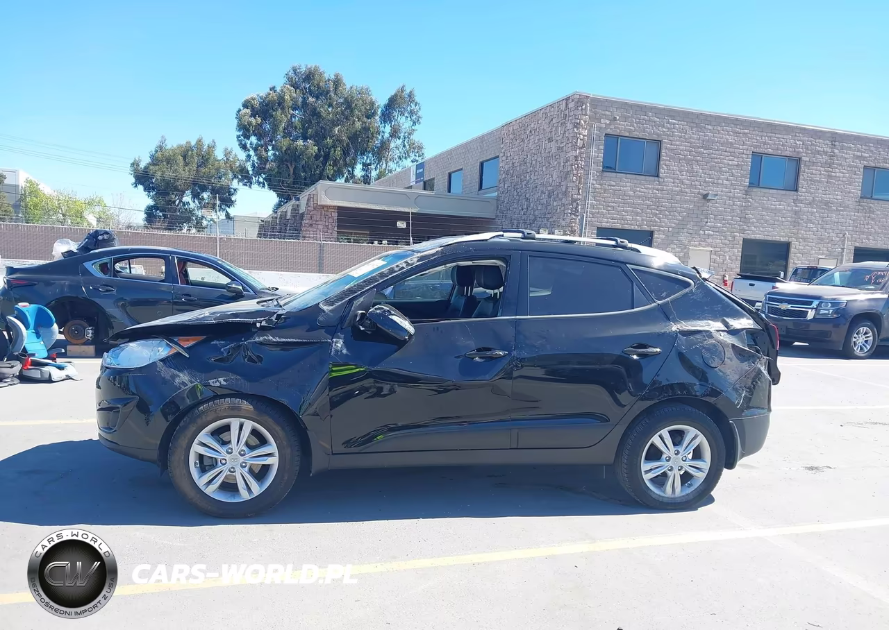 2012 Hyundai Tucson Gls VIN:KM8JU3AC0CU507895 - 15