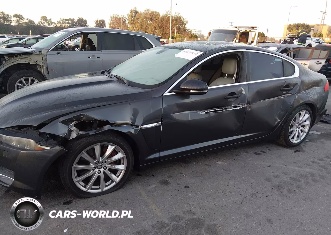 2013 Jaguar Xf I4 T VIN:SAJWA0ES3DPS63907 - 6