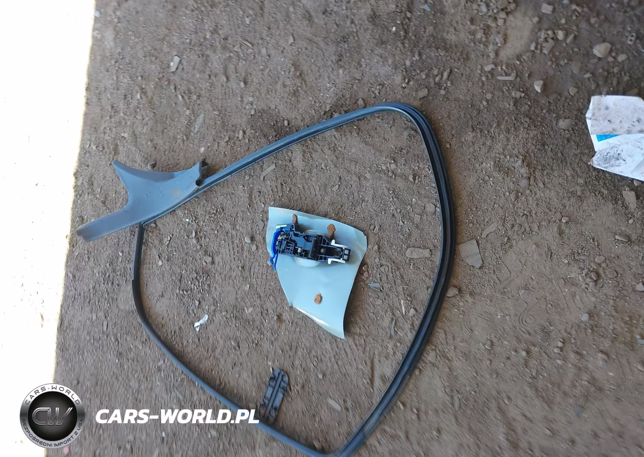 2023 Toyota Camry Le VIN:4T1C11AK6PU145638 - 12
