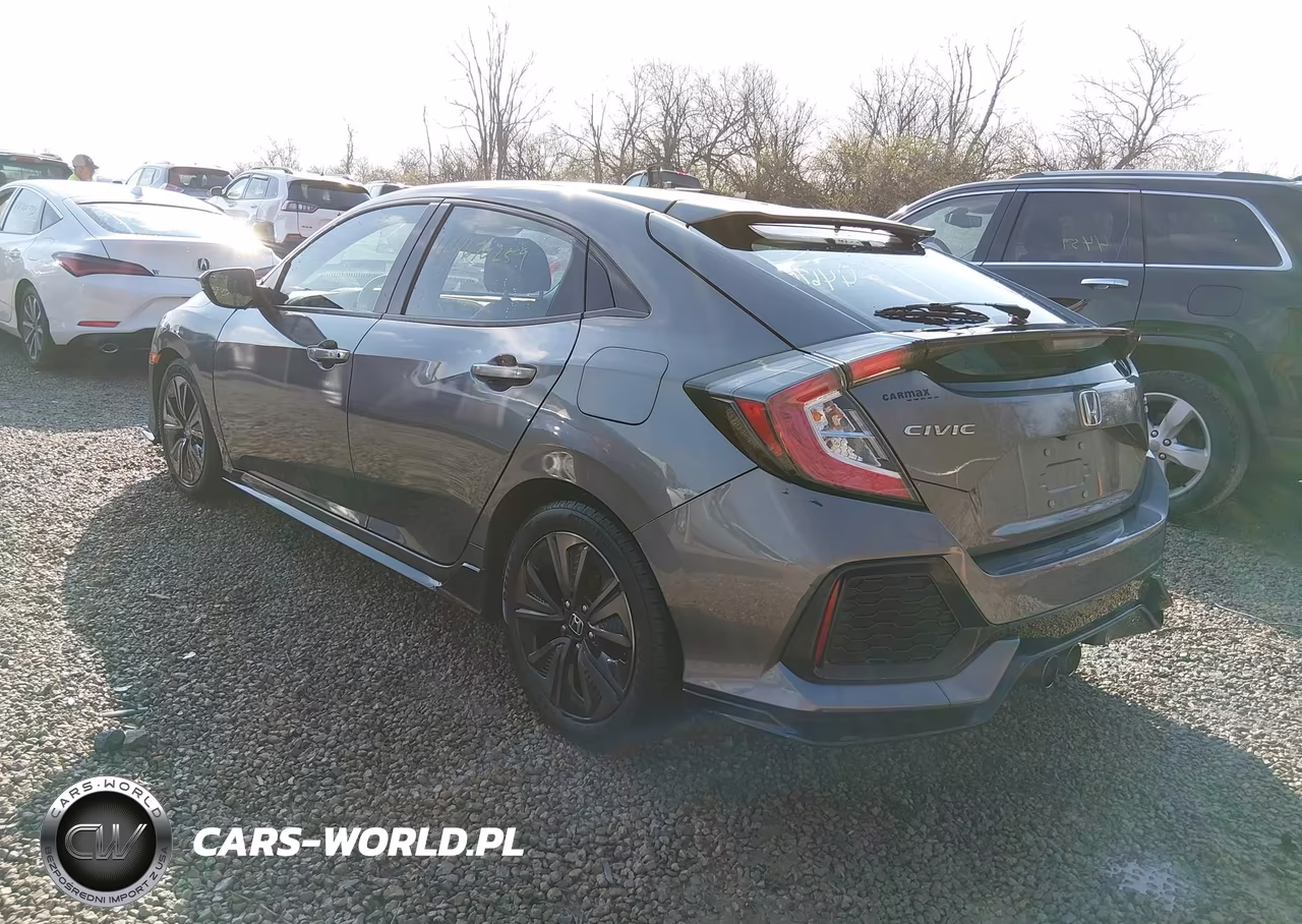2018 Honda Civic Sport Touring VIN:SHHFK7H95JU216539 - 3