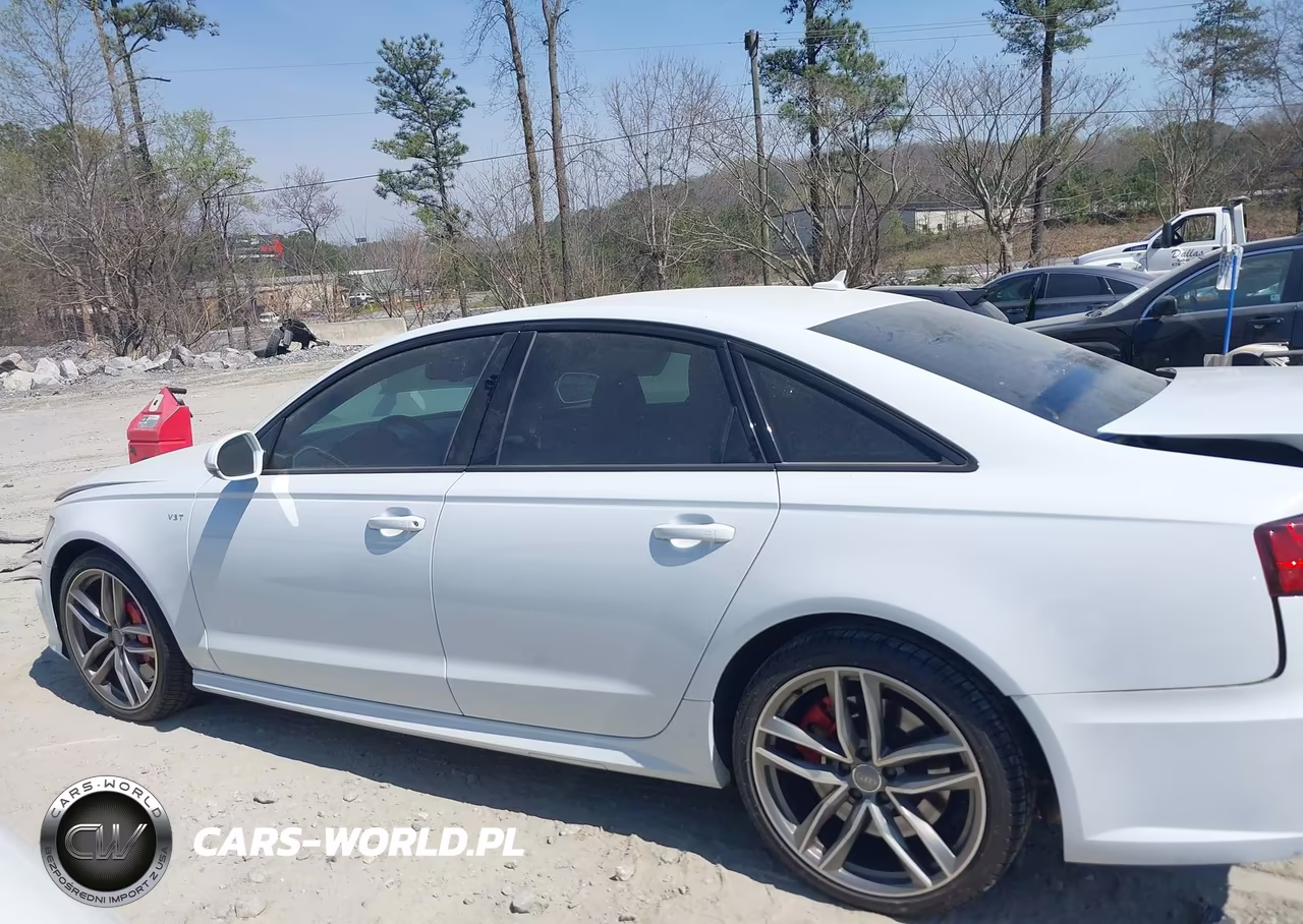 2018 Audi S6 4.0T Premium Plus VIN:WAUFFAFCXJN103766 - 14