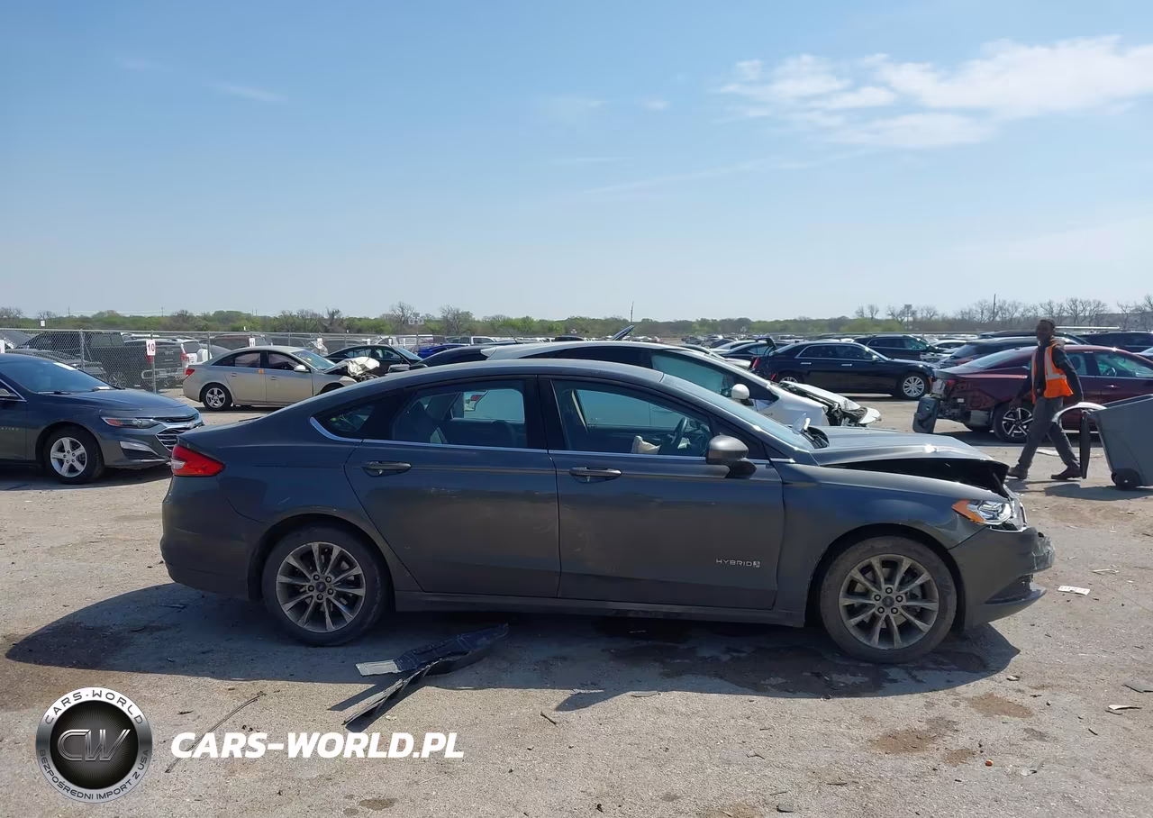 2017 Ford Fusion Hybrid Se VIN:3FA6P0LU8HR145048 - 13