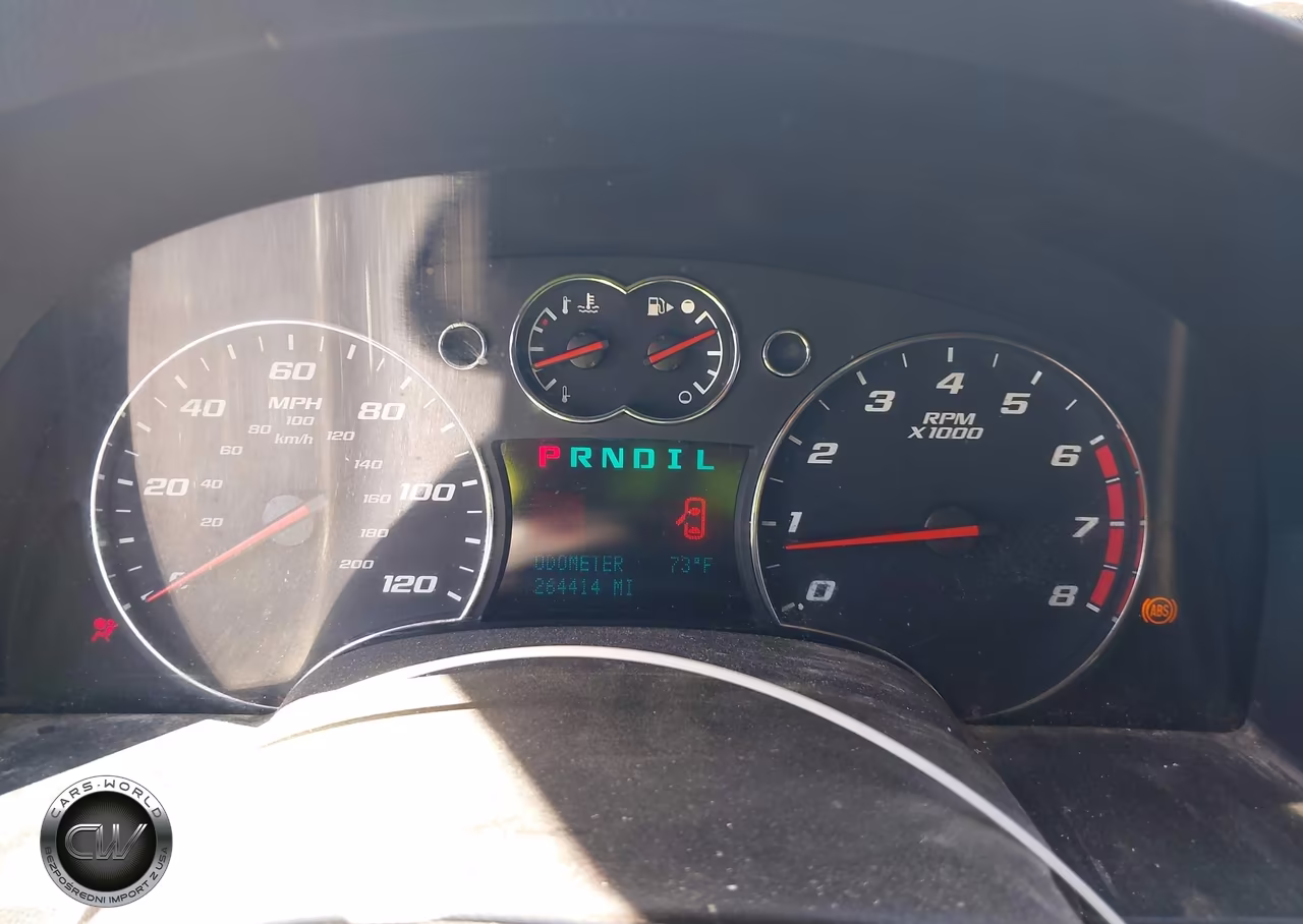 2008 Chevrolet Equinox Ls VIN:2CNDL13F986031826 - 7