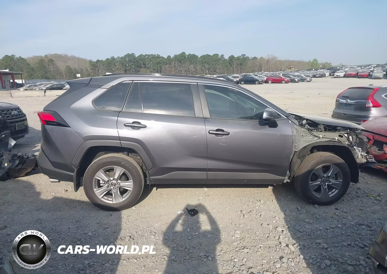 2025 Toyota Rav4 Xle VIN:2T3W1RFV7SC352541 - 14