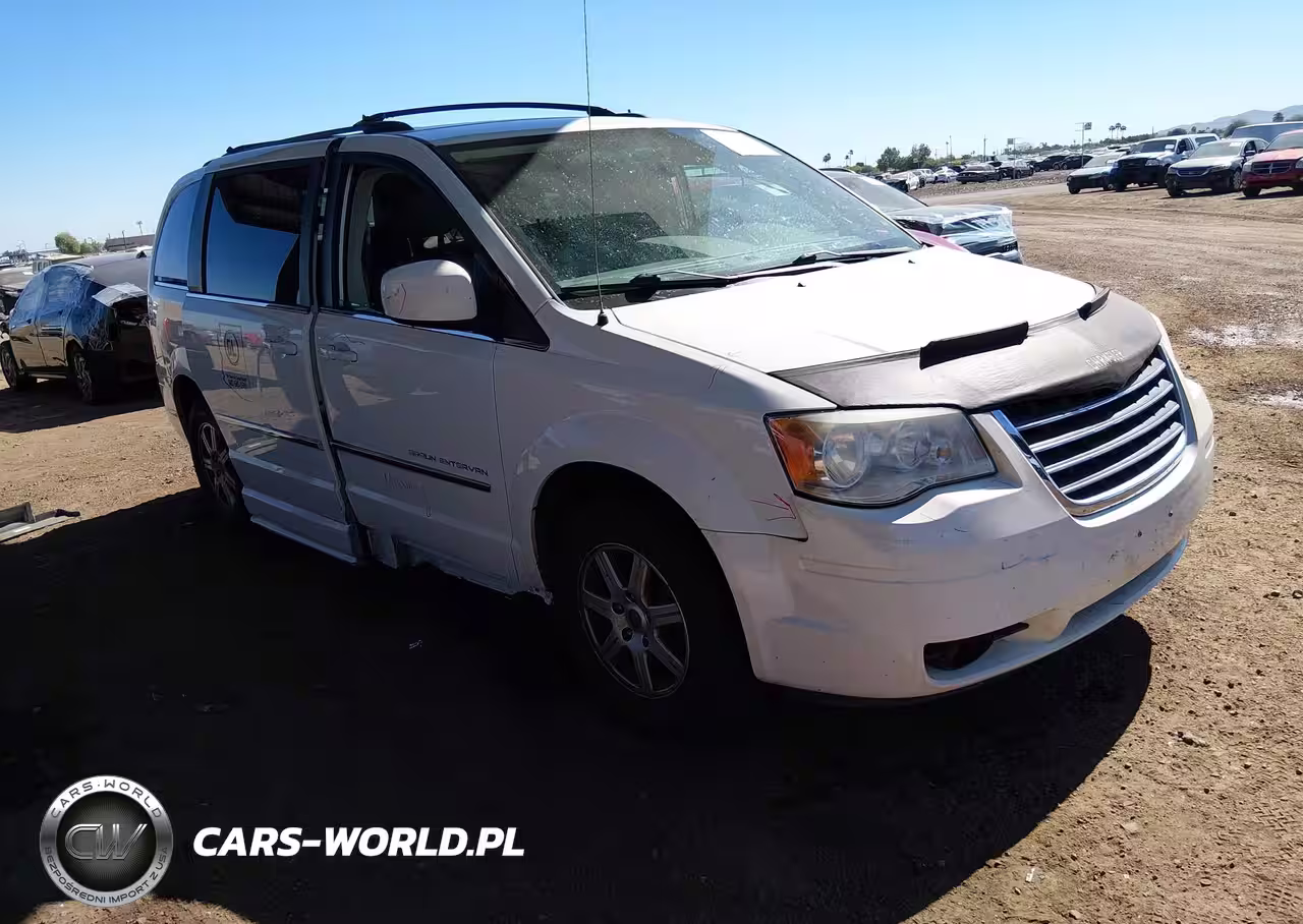 2010 Chrysler Town & Country Touring