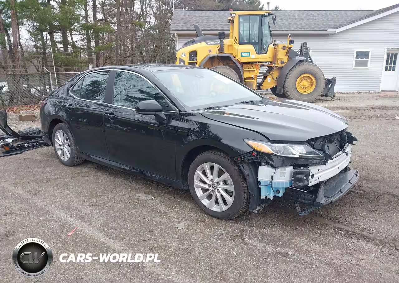 2021 Toyota Camry Le