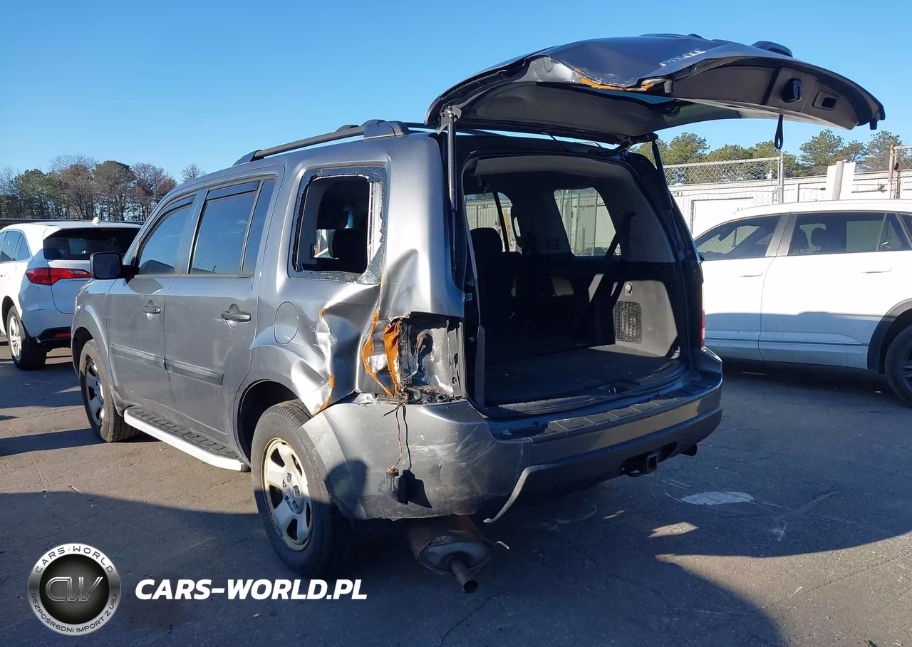 2011 Honda Pilot Lx VIN:5FNYF4H22BB104136 - 3