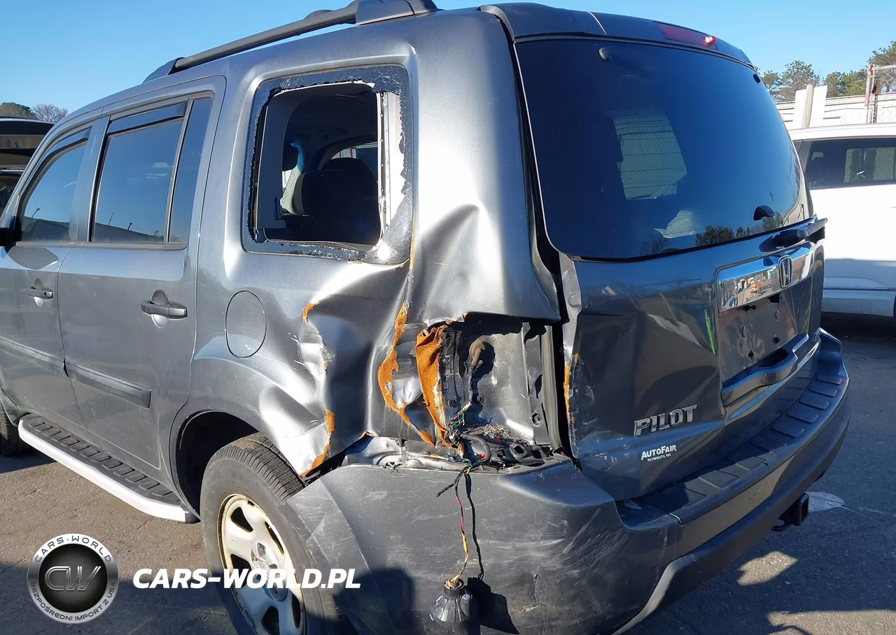 2011 Honda Pilot Lx VIN:5FNYF4H22BB104136 - 6