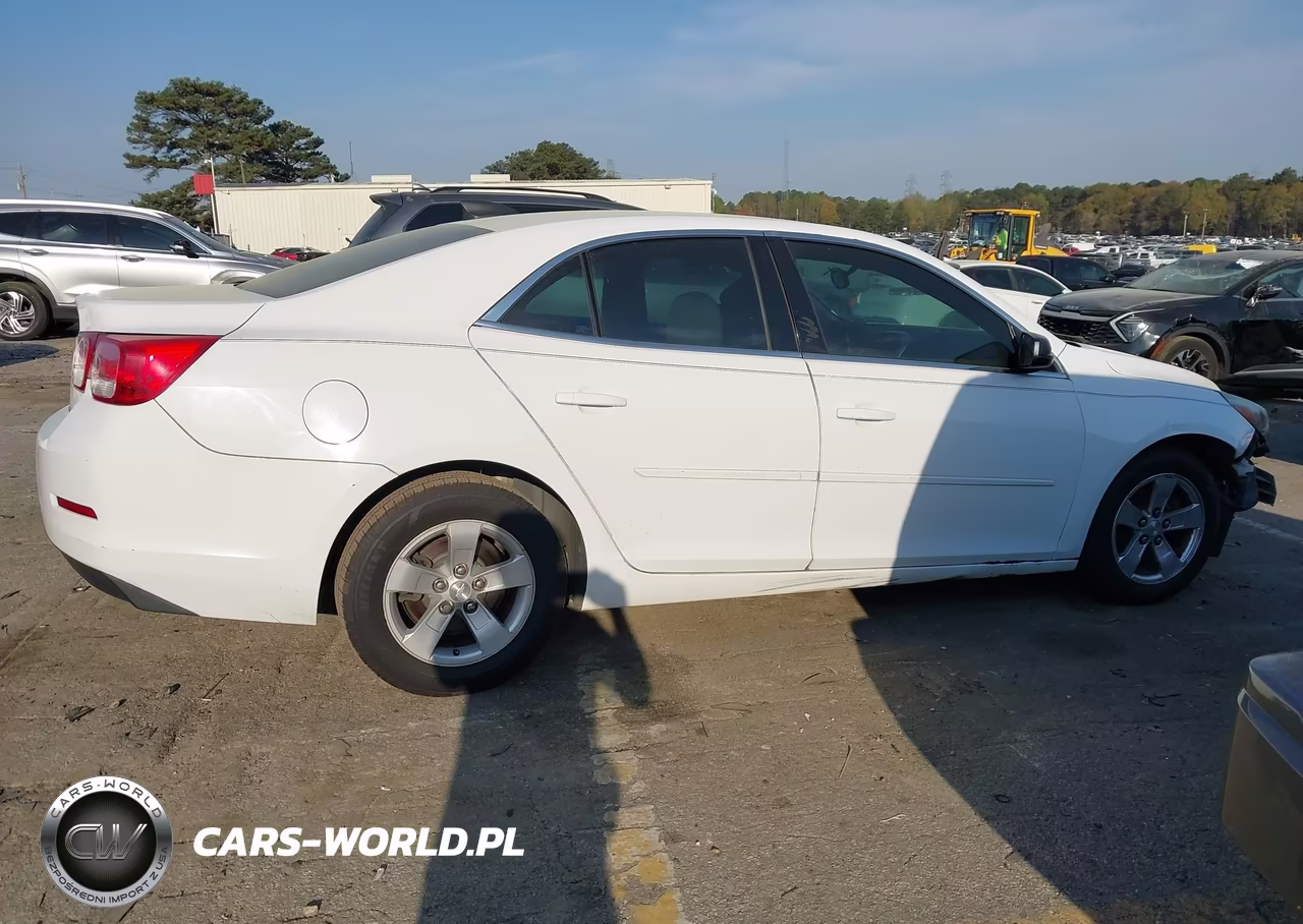 2015 Chevrolet Malibu Ls VIN:1G11B5SL7FF185990 - 13