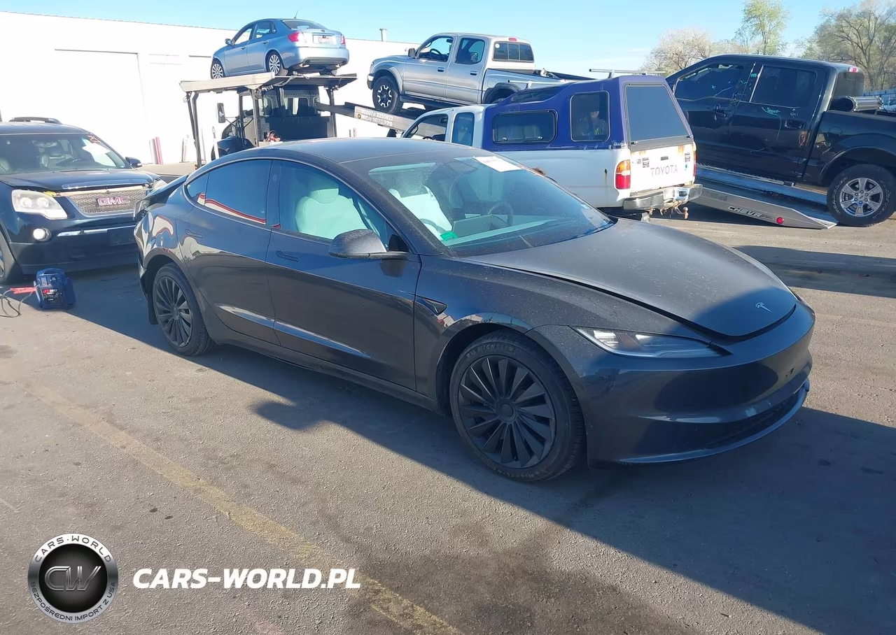 2025 Tesla Model 3 Long Range Rear-Wheel Drive-Standard Rear-Wheel Drive