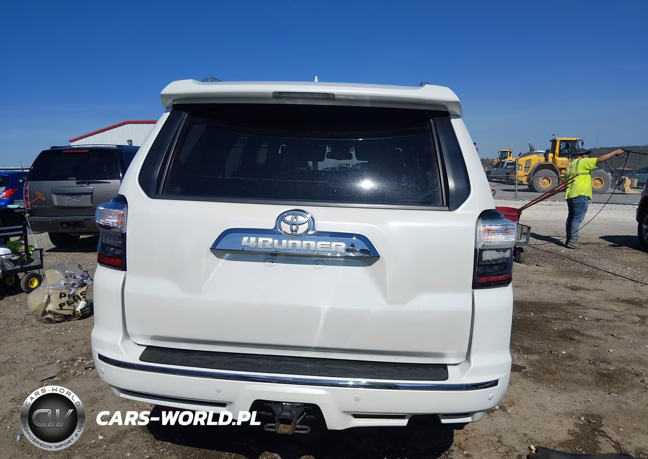 2015 Toyota 4Runner Limited VIN:JTEBU5JR1F5239569 - 17