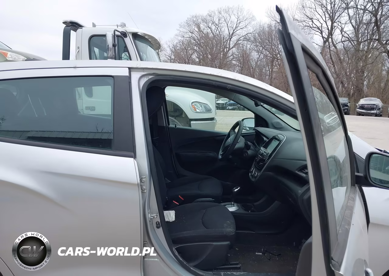 2017 Chevrolet Spark Ls Cvt VIN:KL8CB6SA5HC786333 - 5