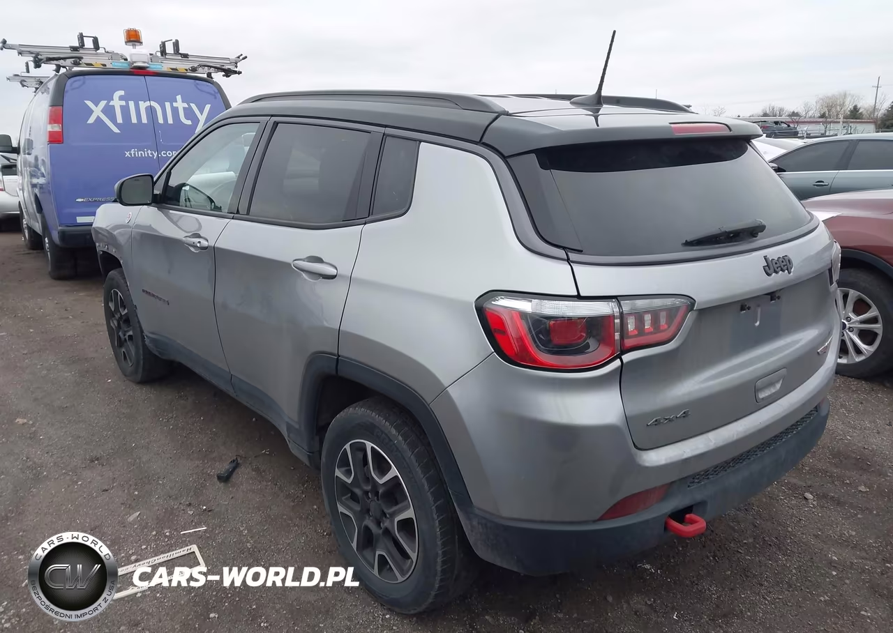 2020 Jeep Compass Trailhawk 4X4 VIN:3C4NJDDB1LT163270 - 3