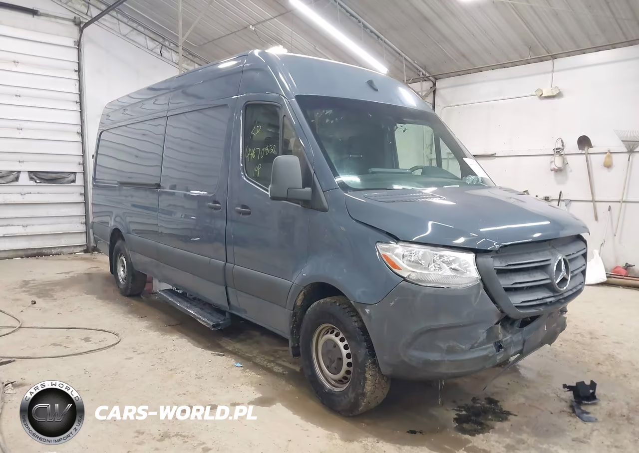 2019 Mercedes-Benz Sprinter 2500 High Roof V6