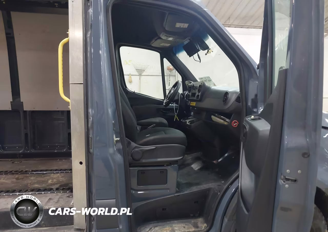 2019 Mercedes-Benz Sprinter 2500 High Roof V6 VIN:WD4PF1CD8KP137012 - 5