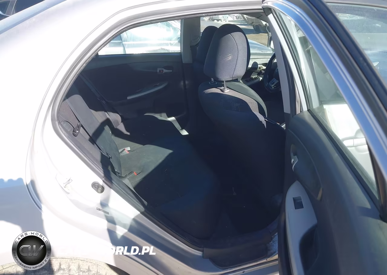 2011 Toyota Corolla S VIN:2T1BU4EE9BC568359 - 8