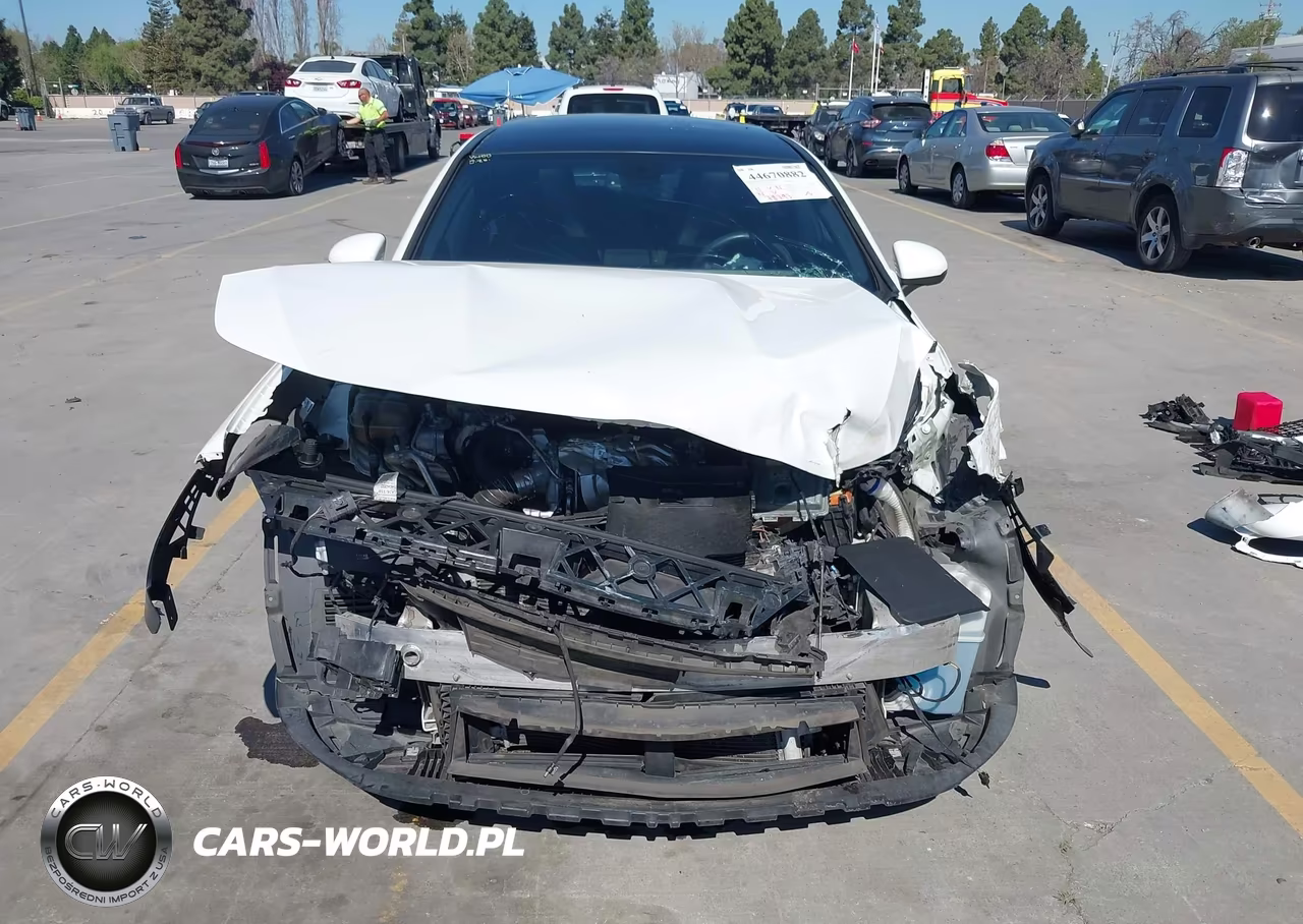 2020 Mercedes-Benz Cla 250 VIN:WDD5J4GB3LN078206 - 13