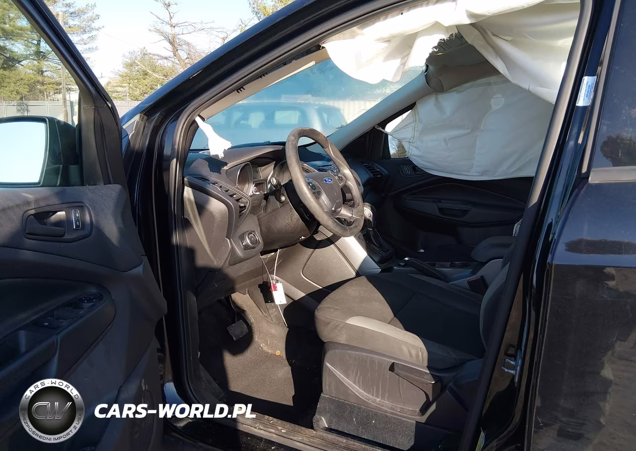 2016 Ford Escape S VIN:1FMCU0F78GUC49750 - 5