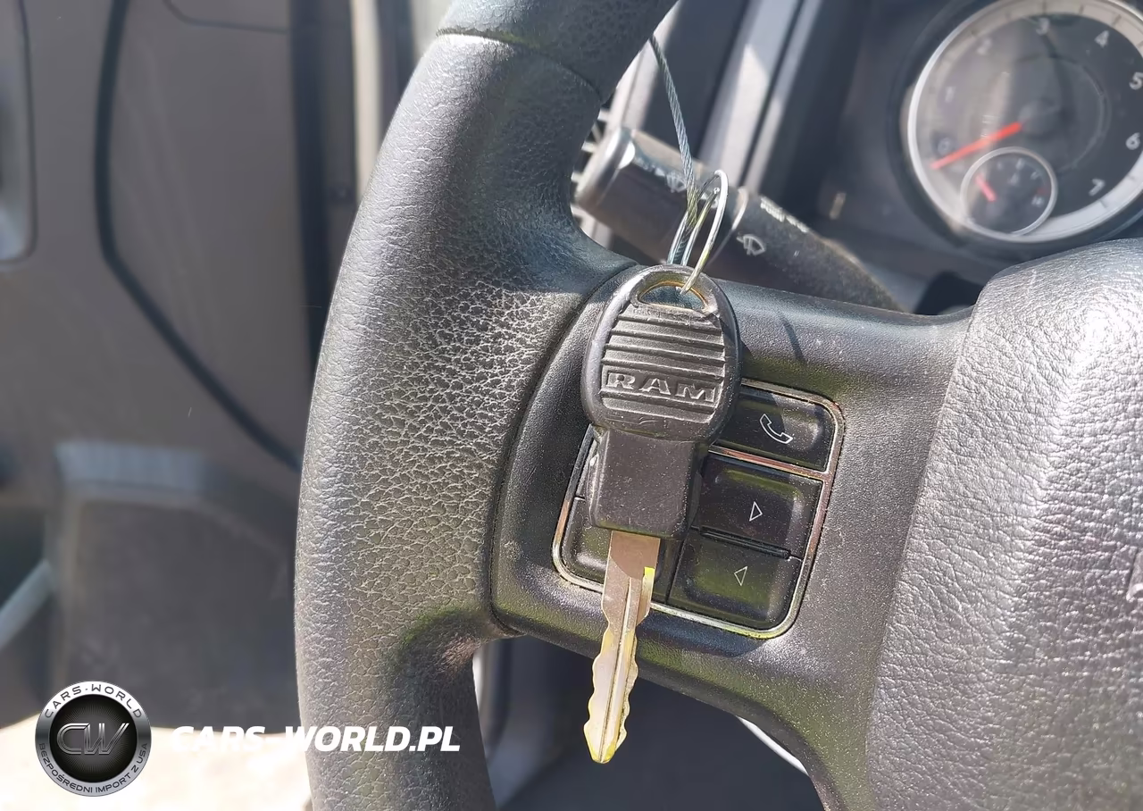 2019 Ram 1500 Classic Tradesman 4X2 8' Box VIN:3C6JR6DTXKG504336 - 11