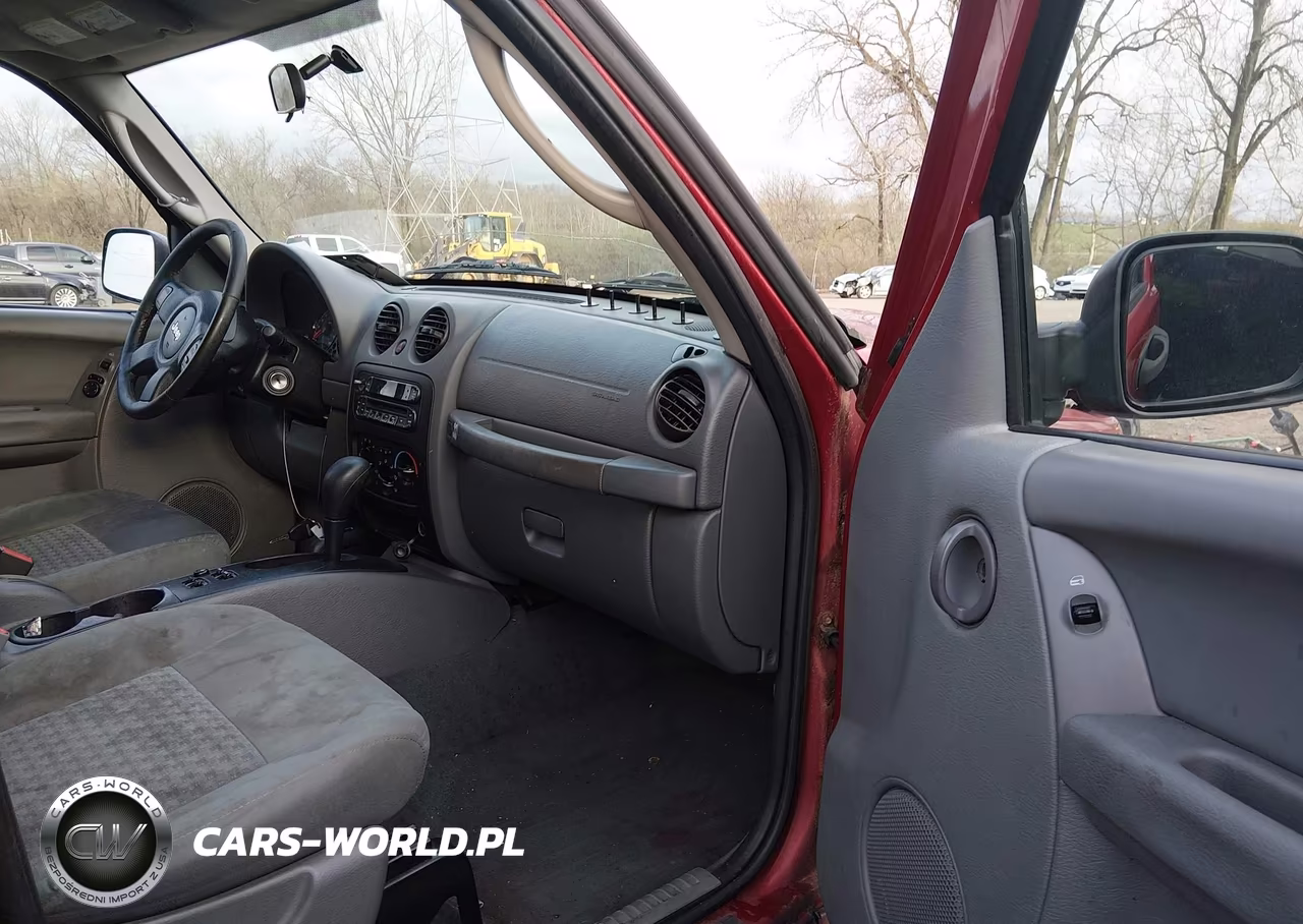 2007 Jeep Liberty Sport VIN:1J4GL48KX7W699657 - 5