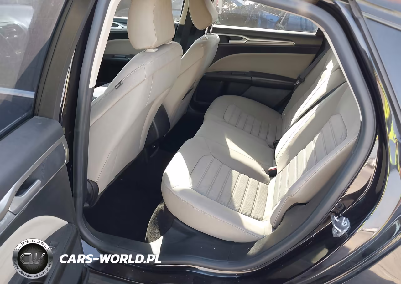 2020 Ford Fusion S VIN:3FA6P0G78LR234907 - 8