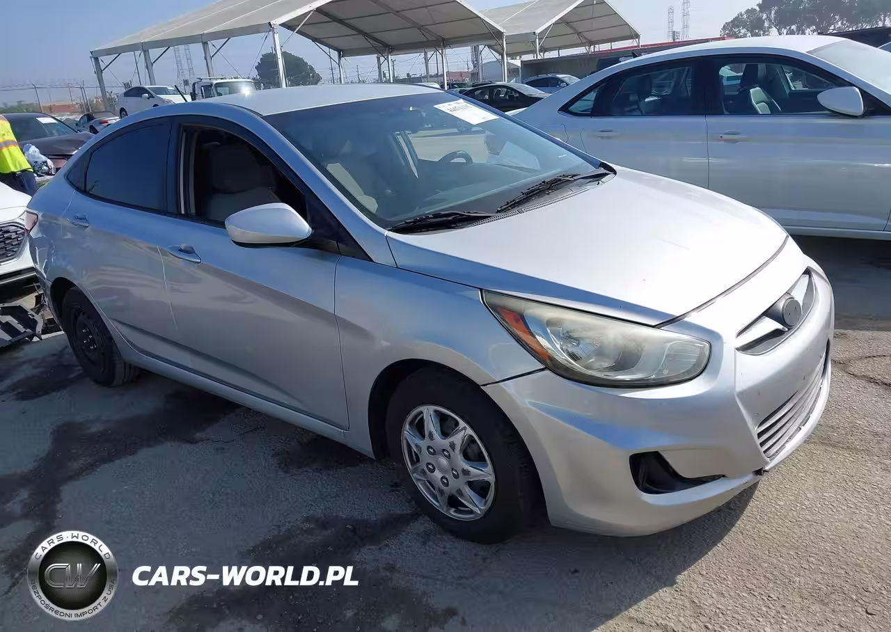 2012 Hyundai Accent Gls