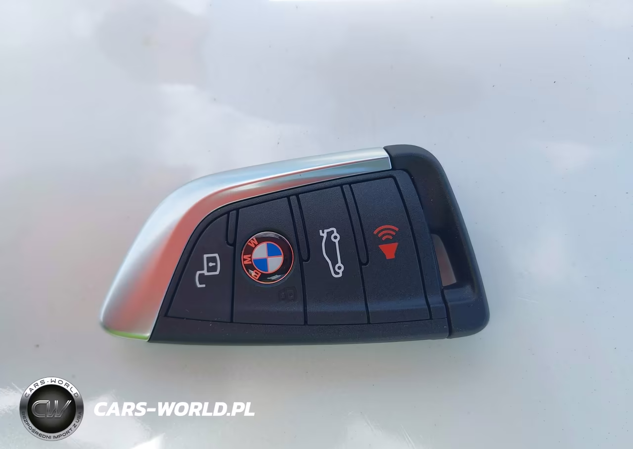 2025 BMW 330I VIN:3MW69CW01S8F76937 - 11