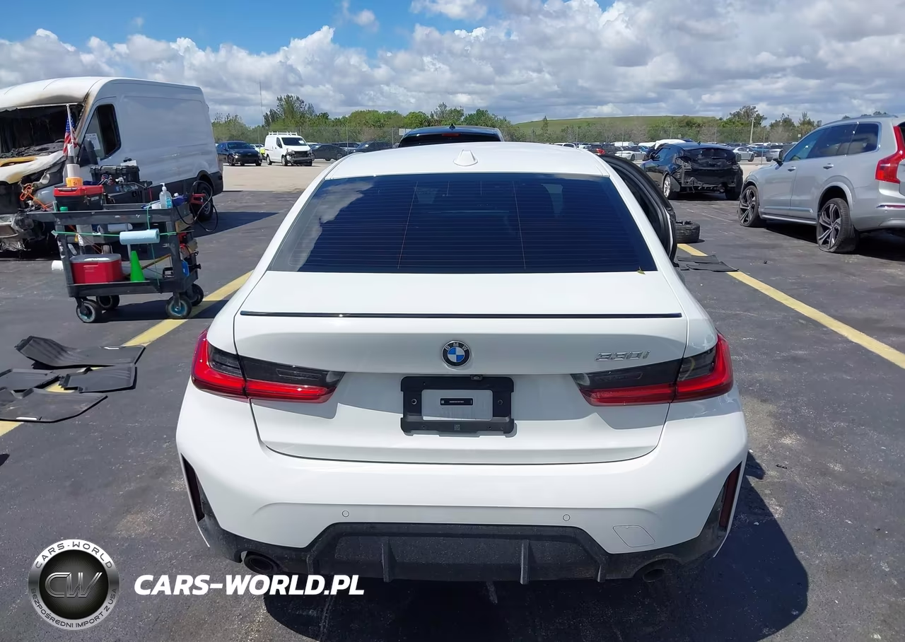 2025 BMW 330I VIN:3MW69CW01S8F76937 - 16