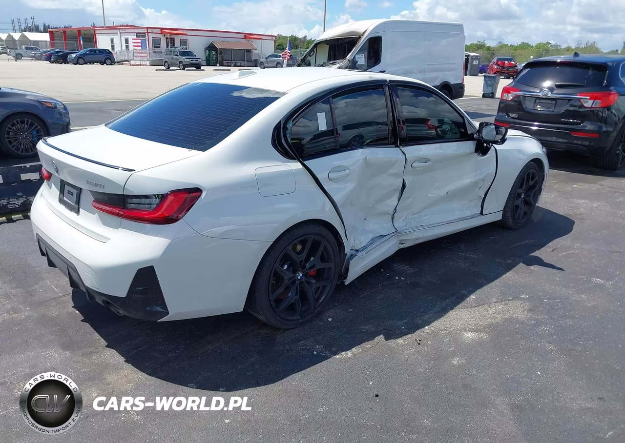 2025 BMW 330I VIN:3MW69CW01S8F76937 - 4