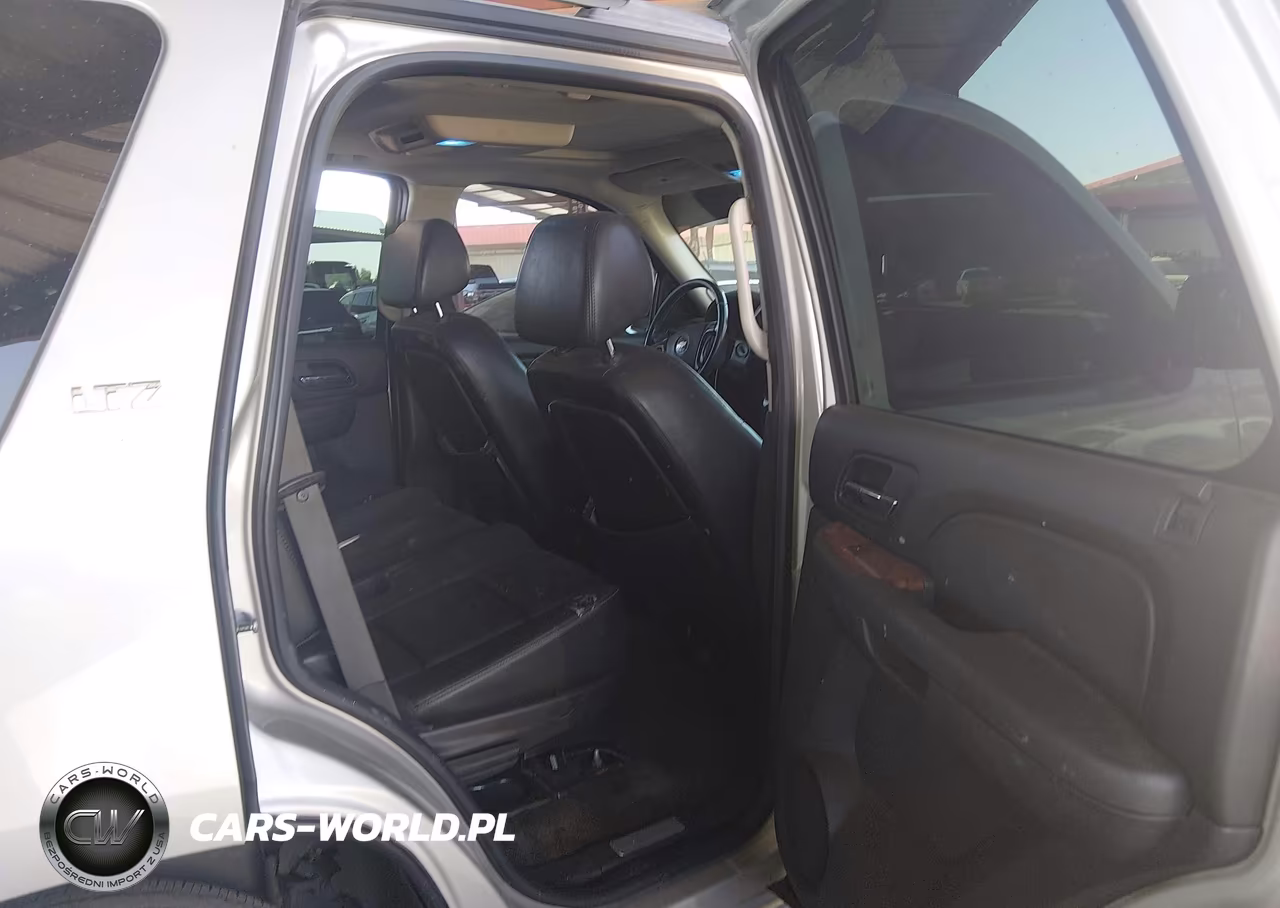 2008 Chevrolet Tahoe Ltz VIN:1GNFC13058R121043 - 8