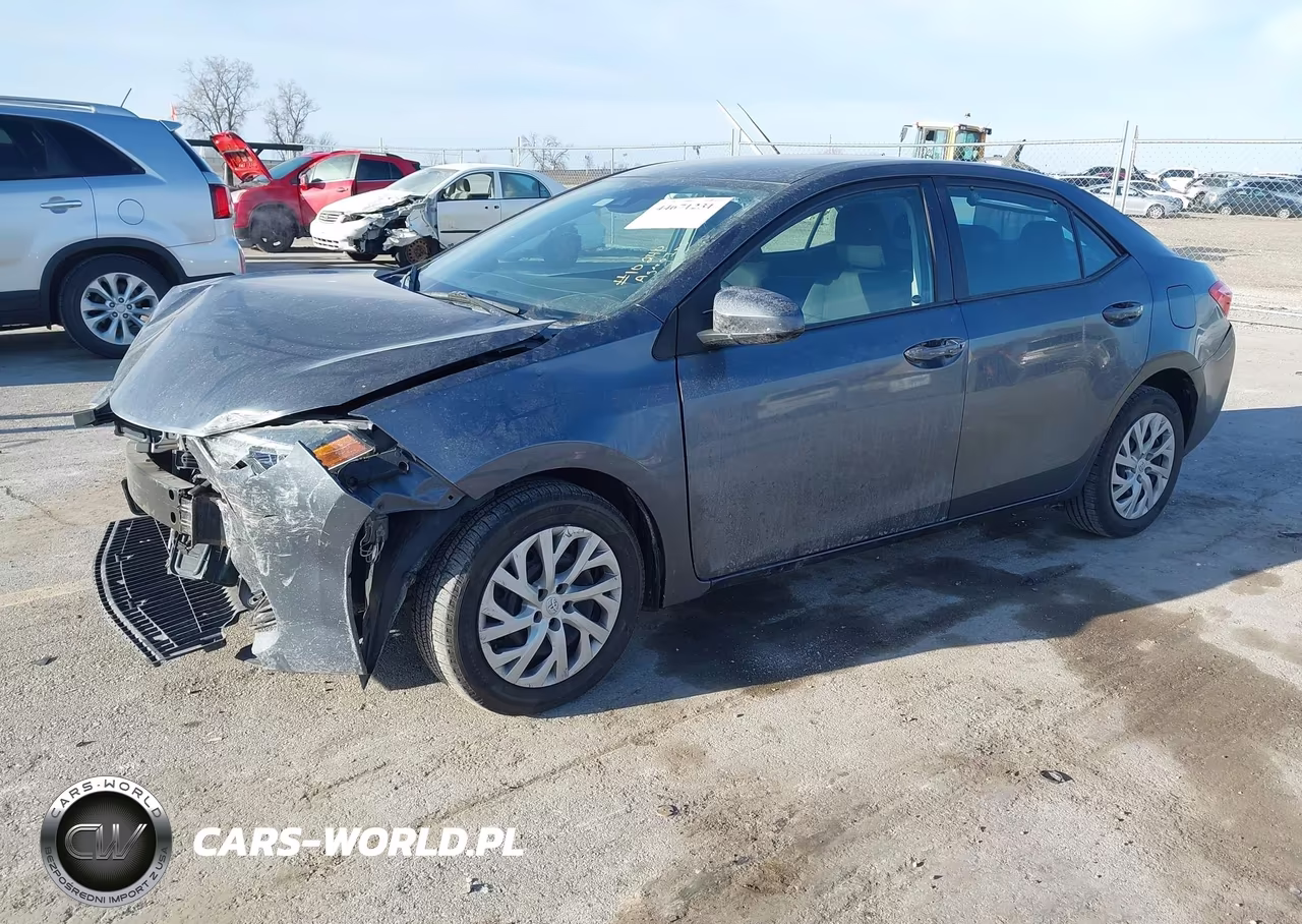 2018 Toyota Corolla Le VIN:5YFBURHE7JP750052 - 2