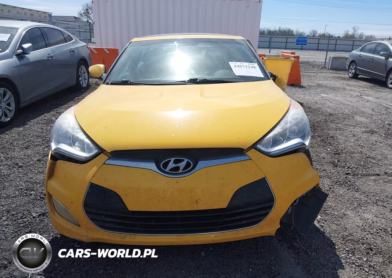 2016 Hyundai Veloster VIN:KMHTC6AD9GU291041 - 13